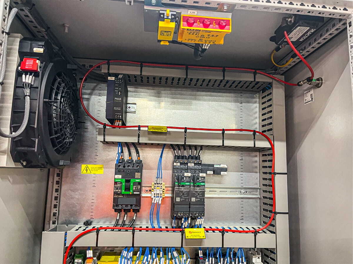 Direct release fire suppression system with pneumatic detection tube