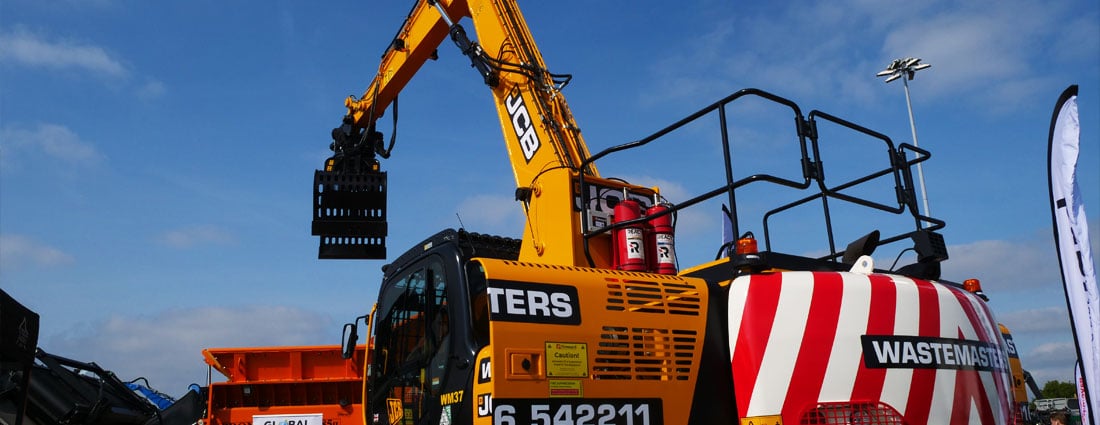 01-Fireward-Automatic-Fire-Suppression-JCB-JS20MH-02