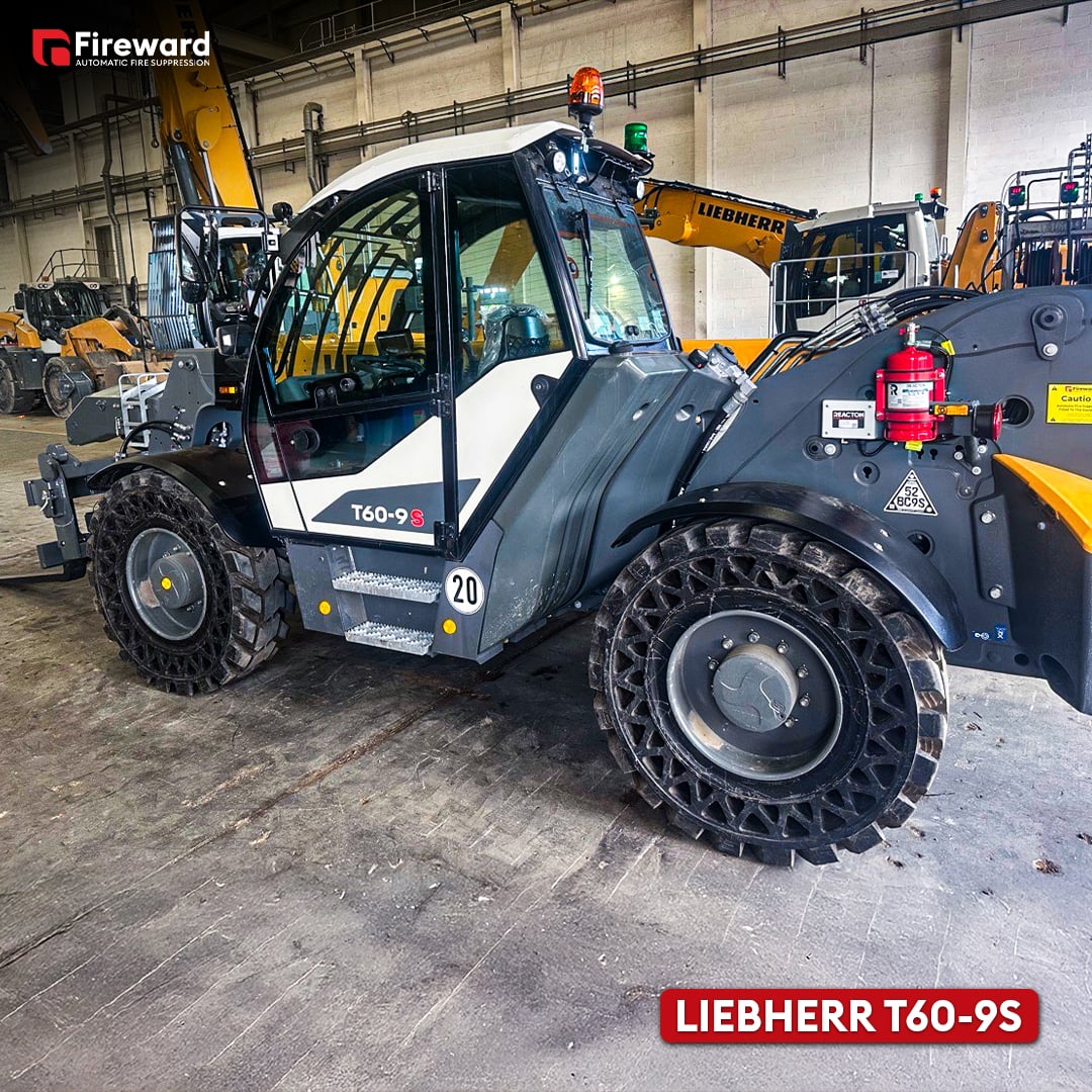 T60-9S telehandler with fire suppression system installed