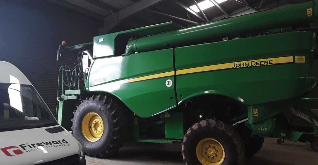 Fireward-automatic-fire-suppression-install-John-Deere-S680-Hero-01